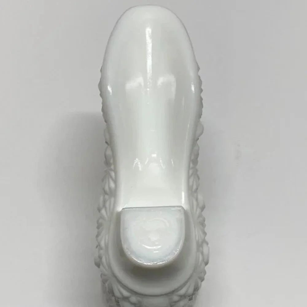 Vintage Fenton Milk Glass Dairy Button Boot 4.25